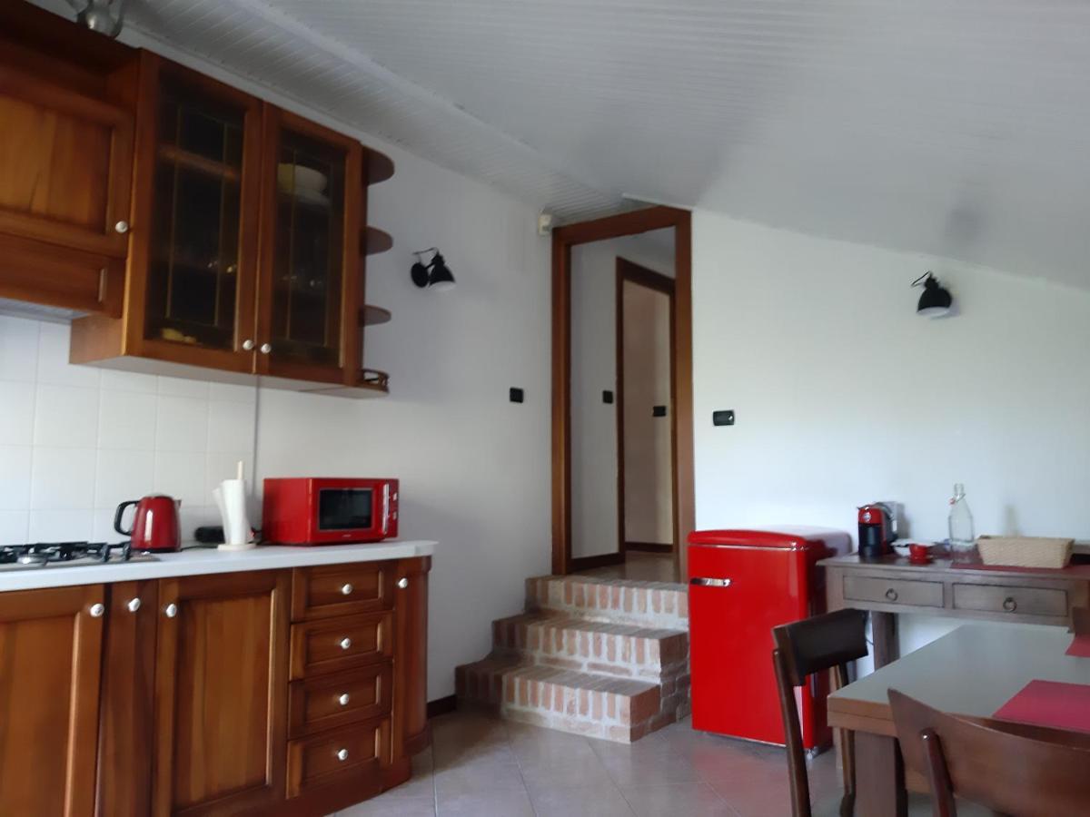 Cascina Flino Apartment Diano dʼAlba Екстериор снимка